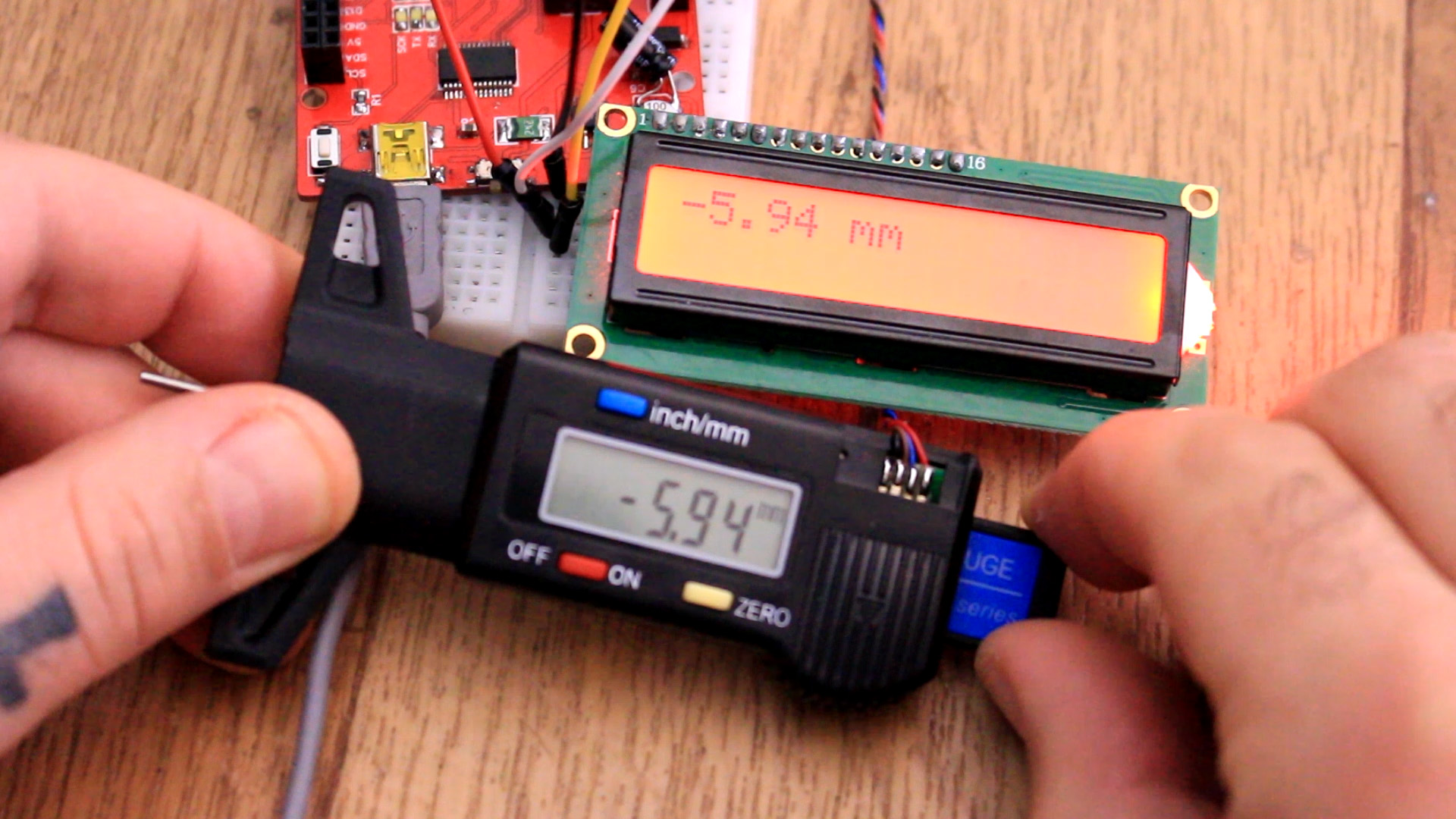 Arduino i2c caliper tutorial pins